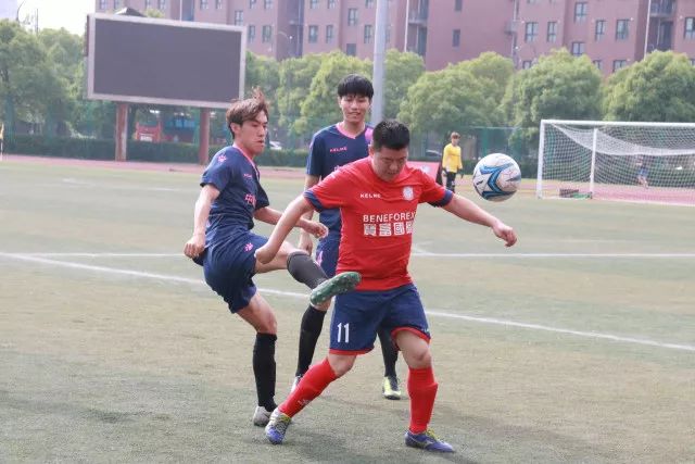 记者：那不勒斯与切尔西保持接触，准备1500万镑报价巴迪亚西勒